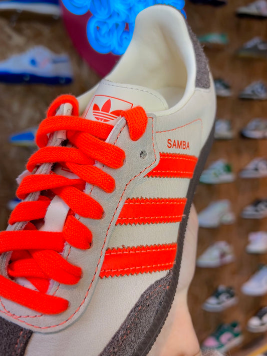 Adidas Samba solar orange