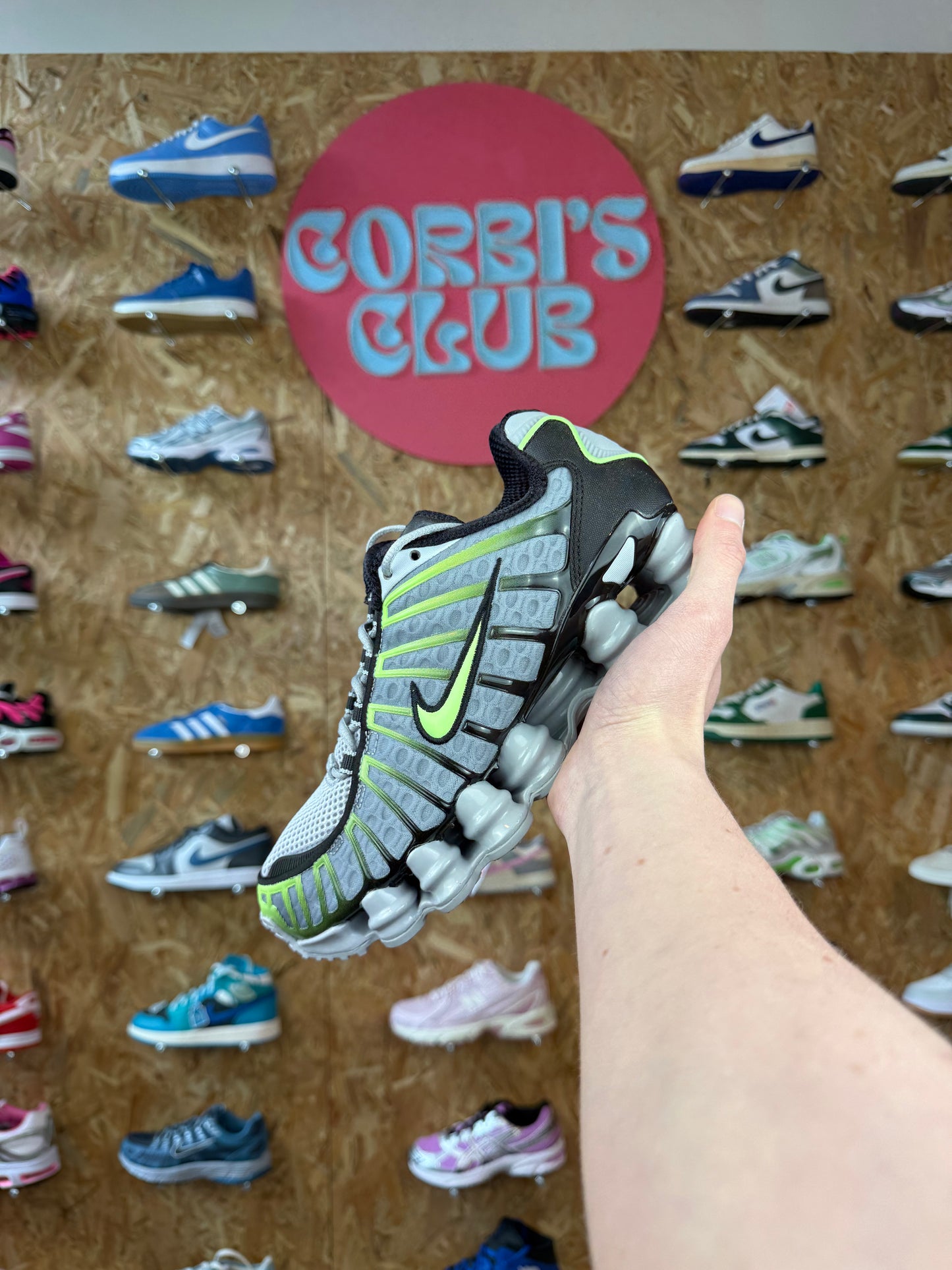 Nike Shox TL gris loup