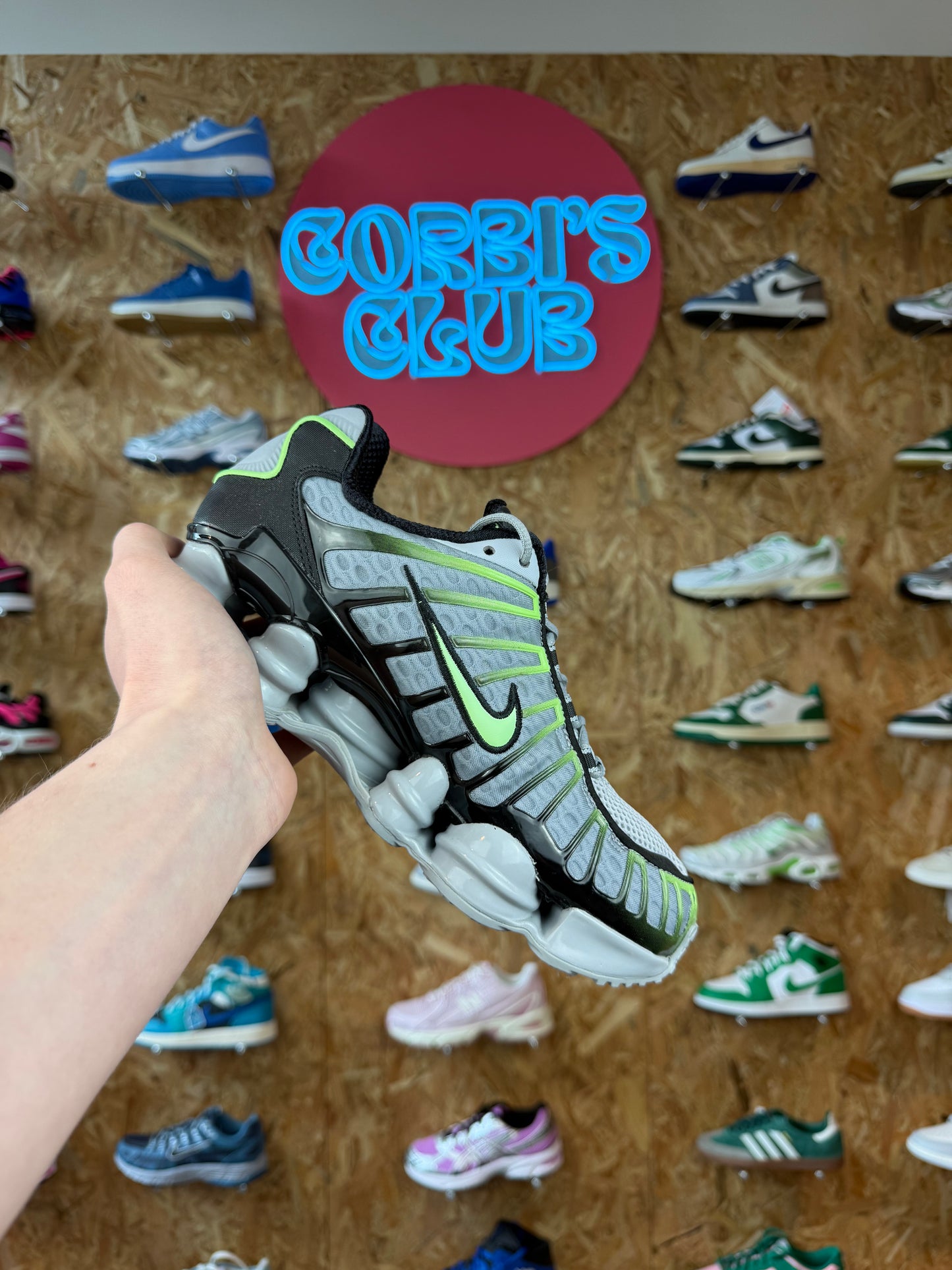 Nike Shox TL gris loup