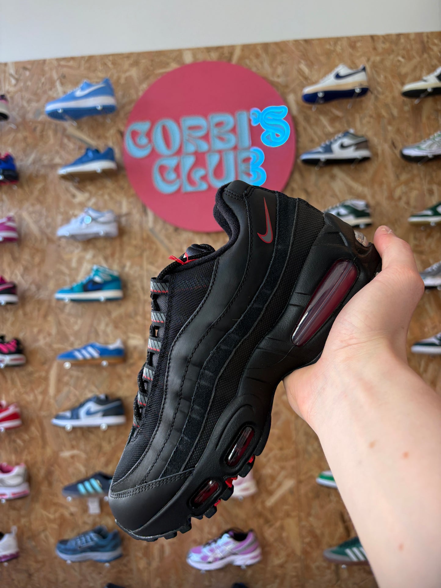 Nike Air Max 95 'Big Bubble - Black University Red'