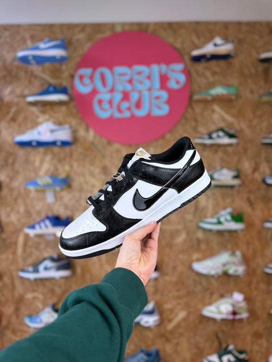 Dunk low SE 'World Champ'