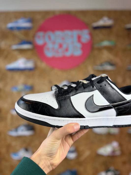 Dunk low SE 'World Champ'