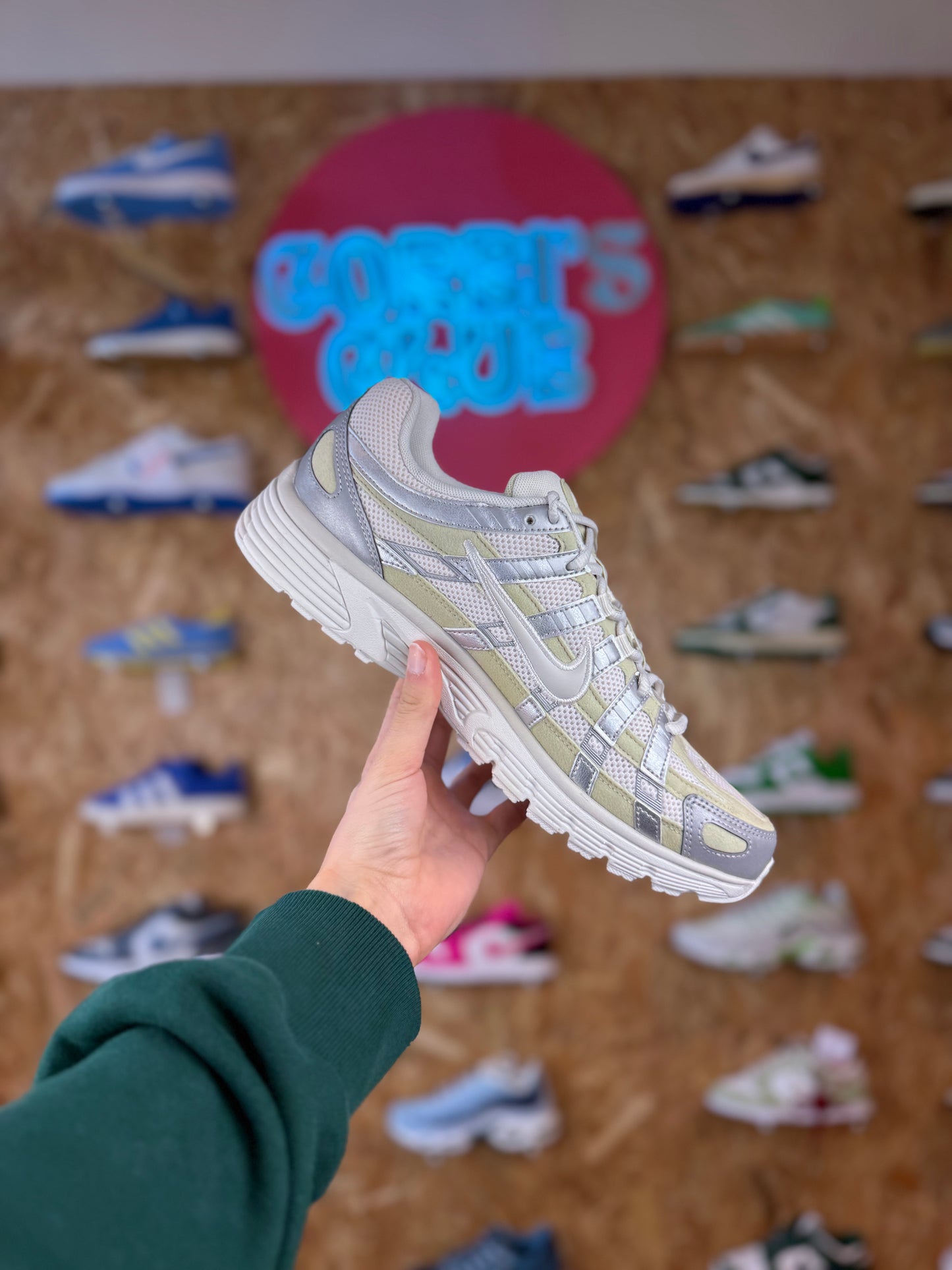 Nike P6000 WMNS 'Light Army'