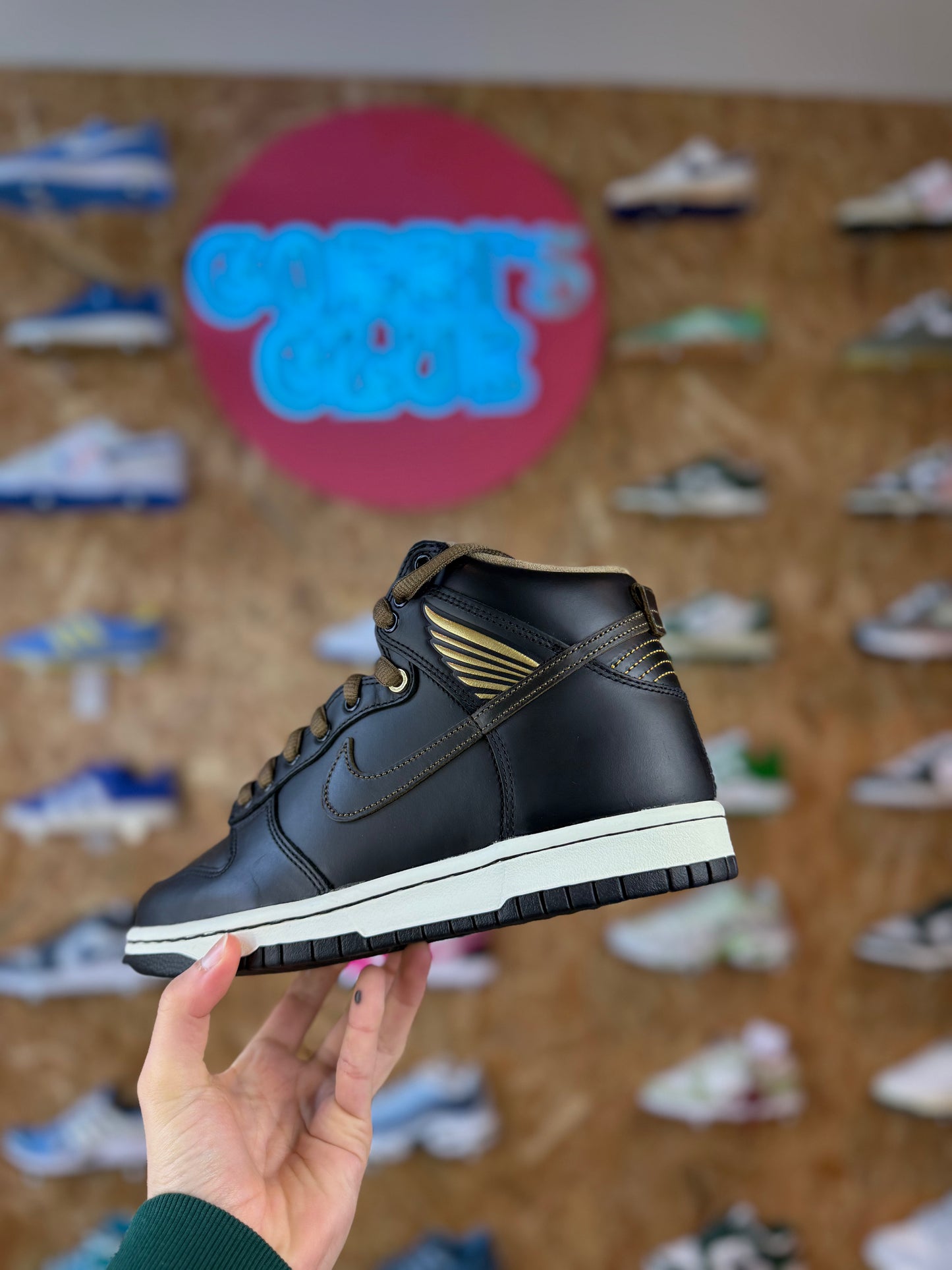 Nike Dunk SB High 'Pawnshop Old Soul black'