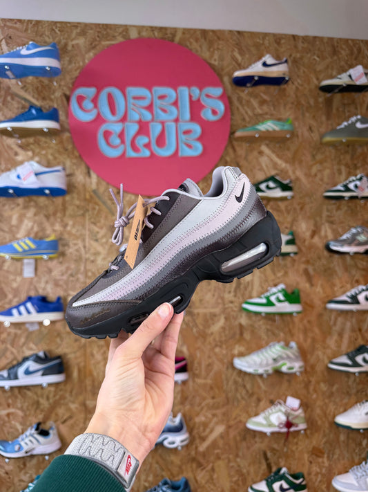 Air Max 95 À ma manière ' While you were sleeping'