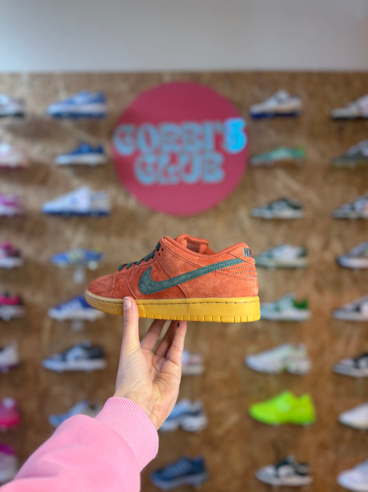 Dunk SB 'Burnt Sunrise'