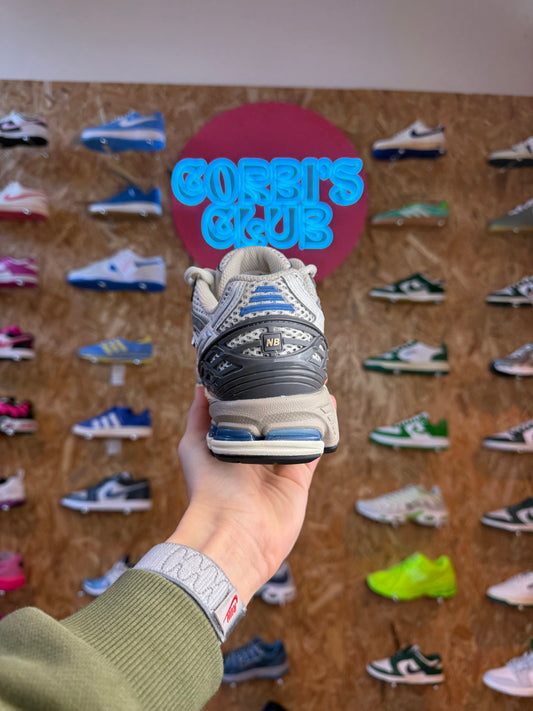New Balance 1906U