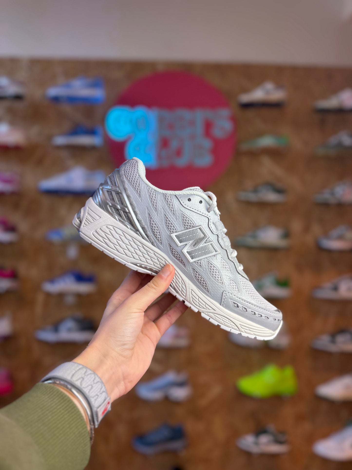 New Balance 1906W 'Silver Metallic'
