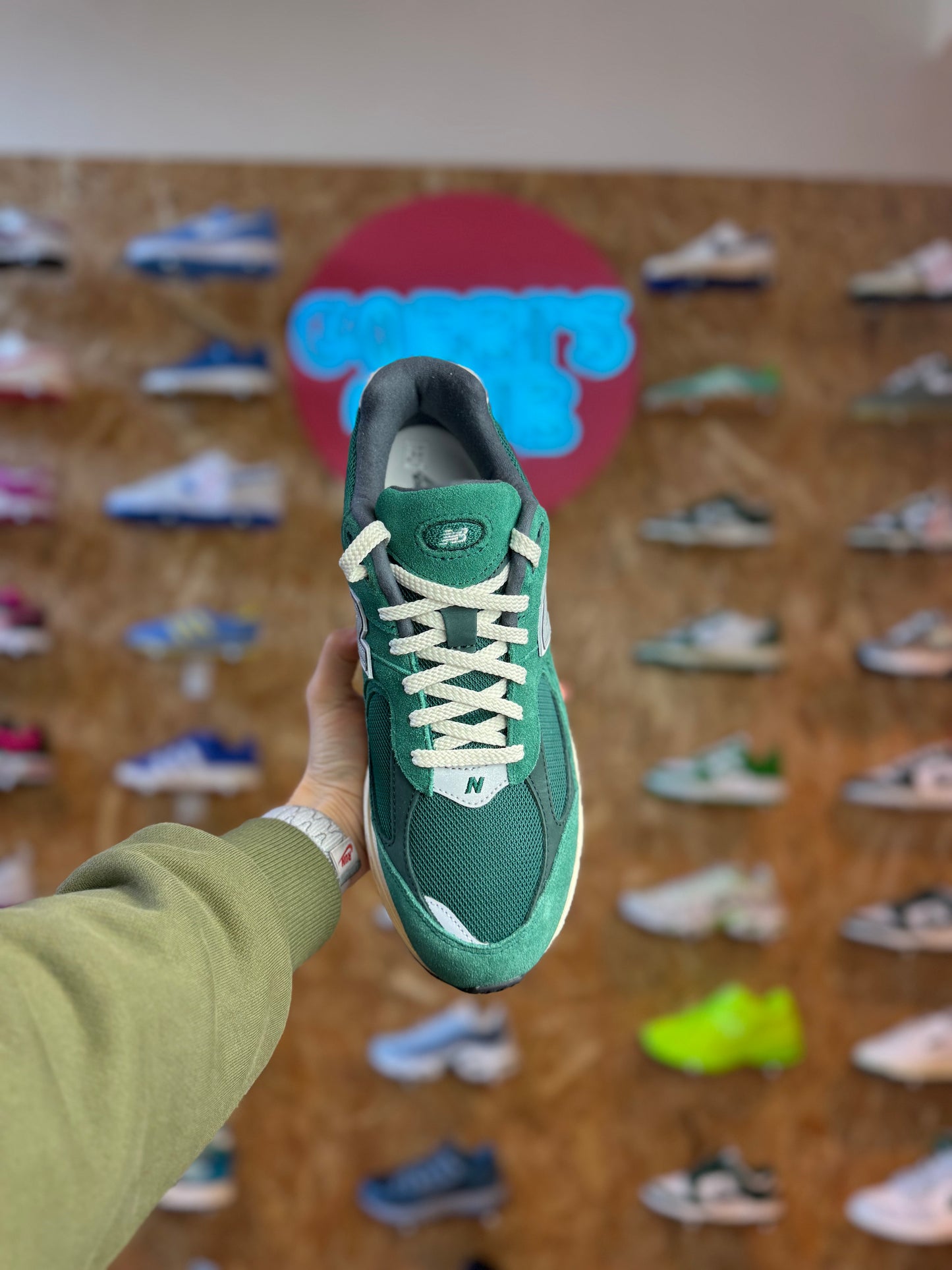 New Balance 2002R