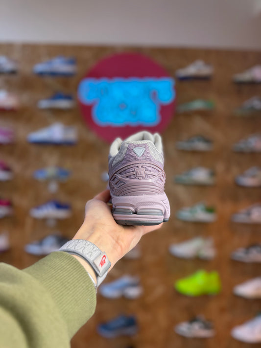 New Balance 1906W 'Metallic Pink'