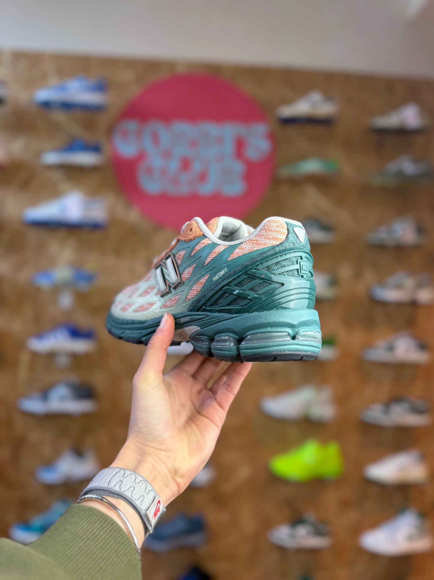 New Balance 1906W
