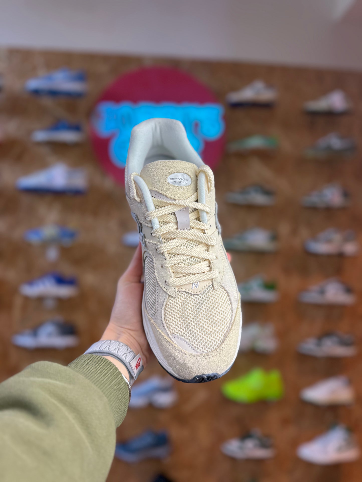 New Balance 2002R