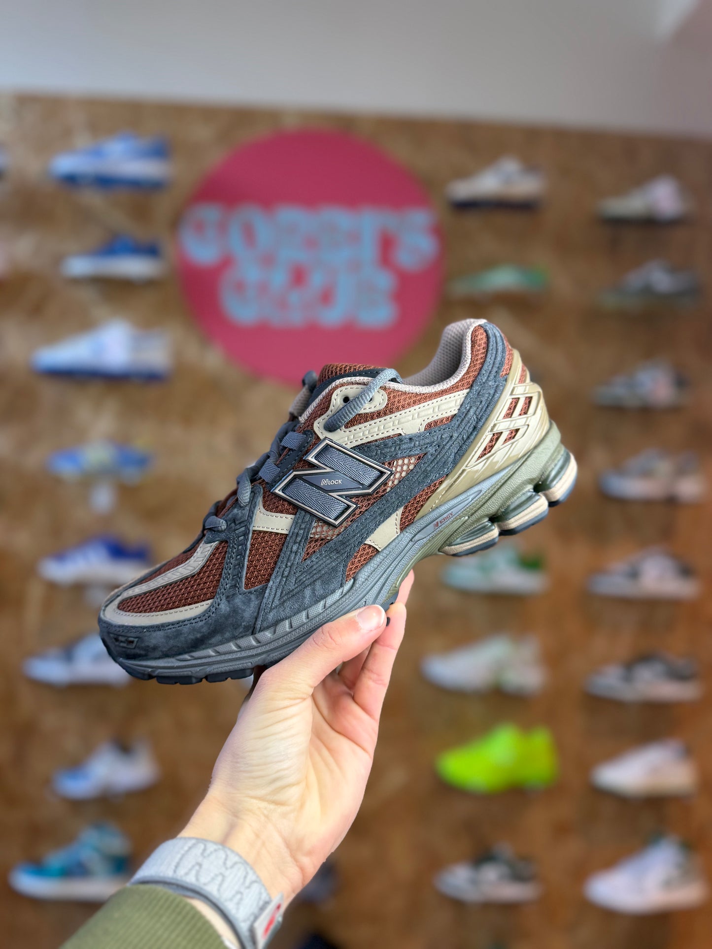 New Balance 1906N