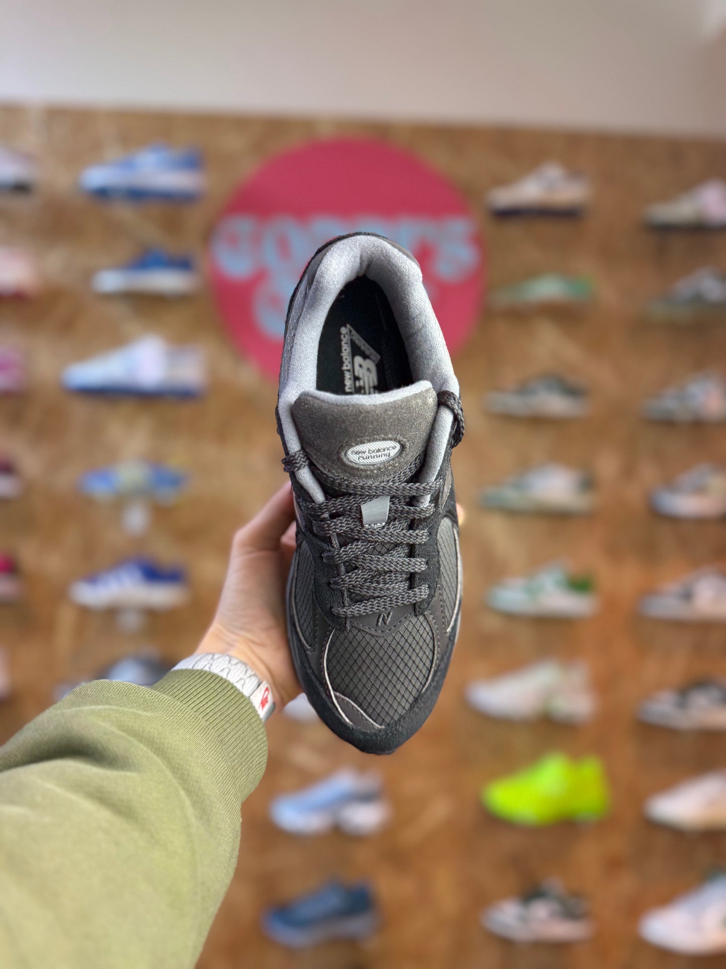 New Balance 2002R