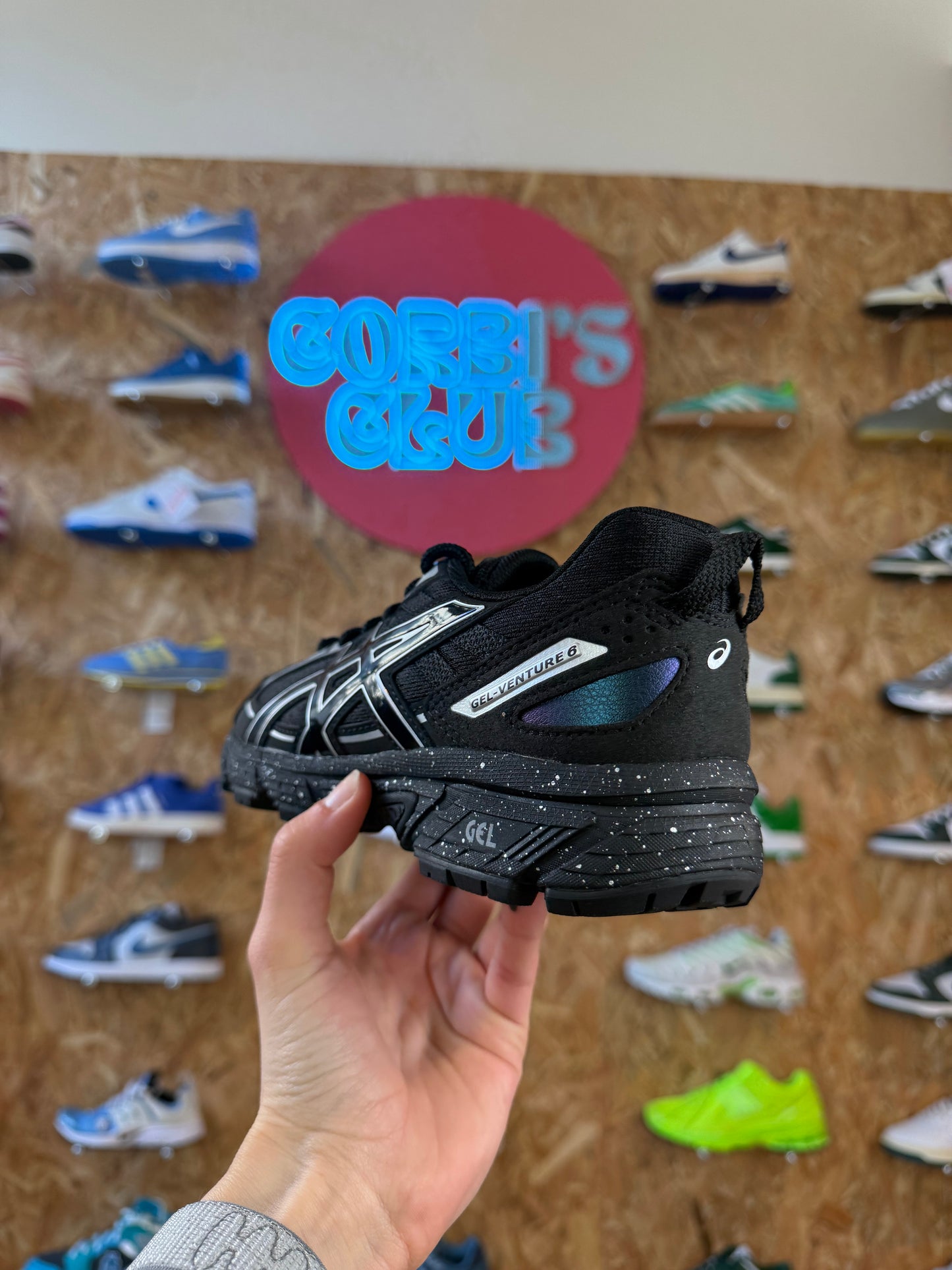Asics Gel Venture 6
