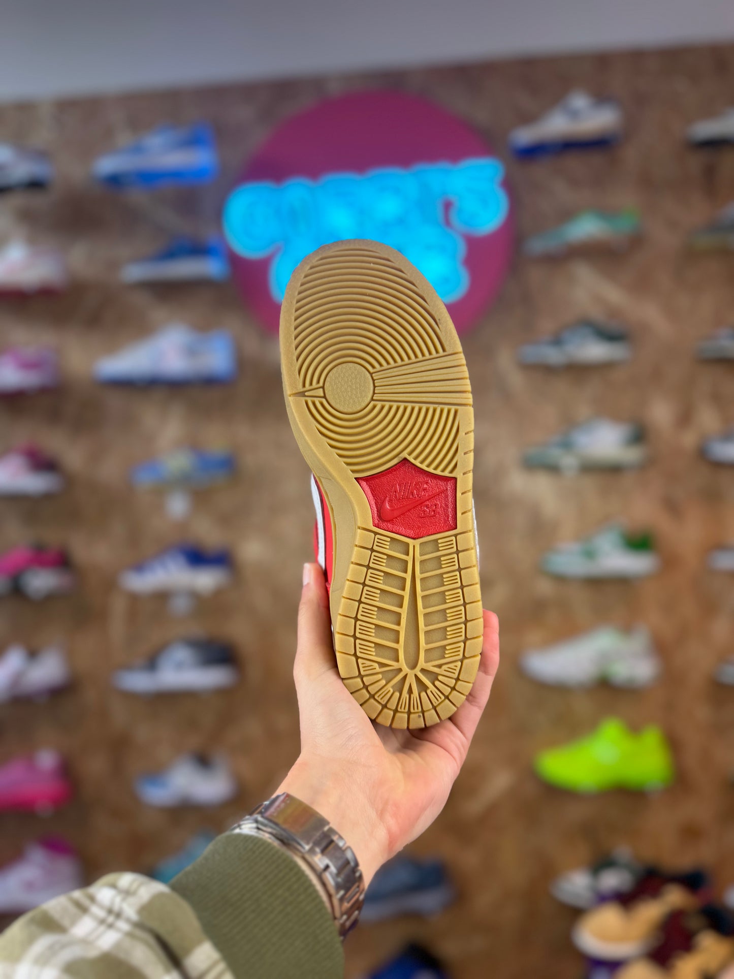 Dunk SB 'University Red Gum'