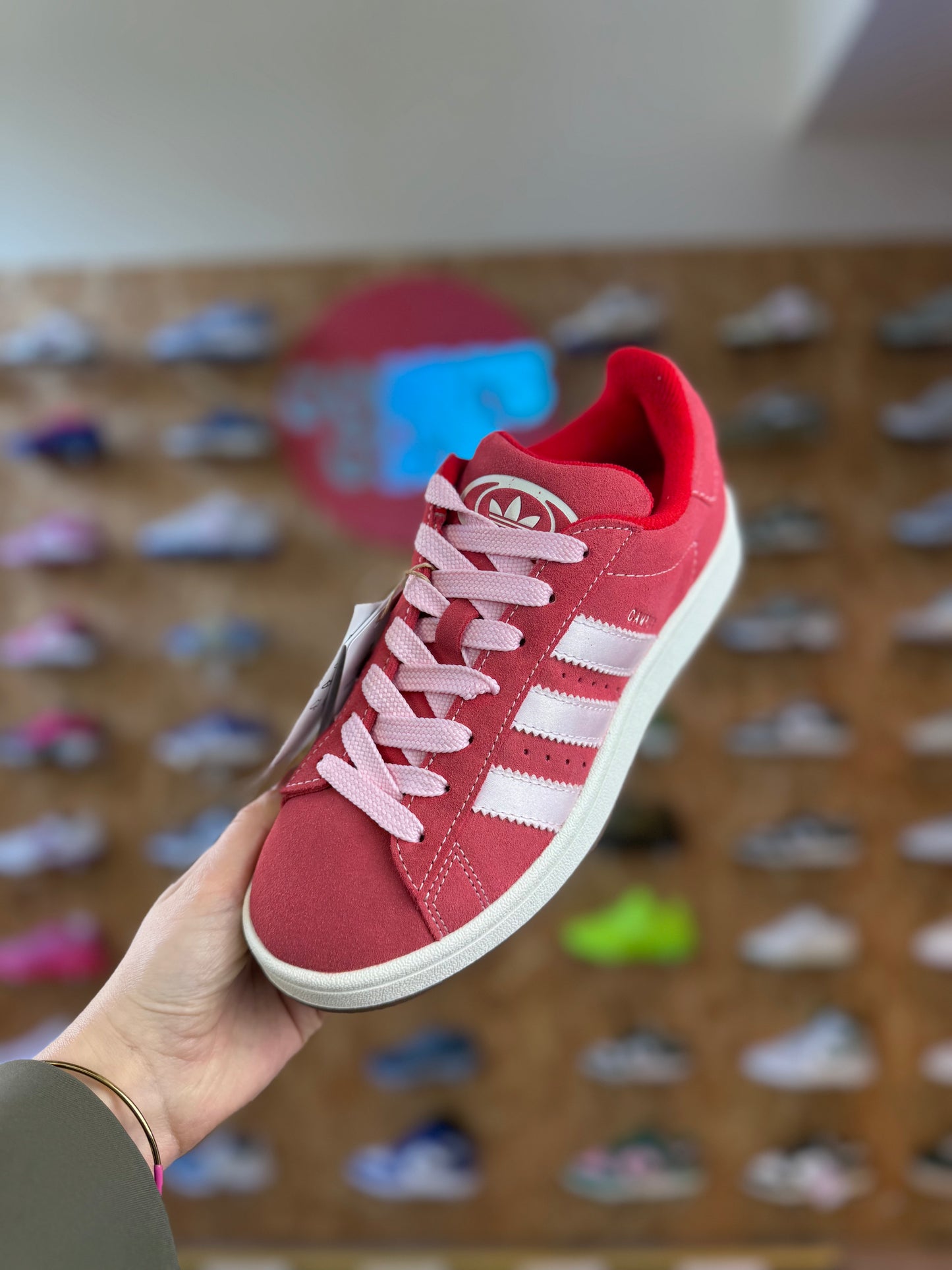 Adidas Campus rose et rouge