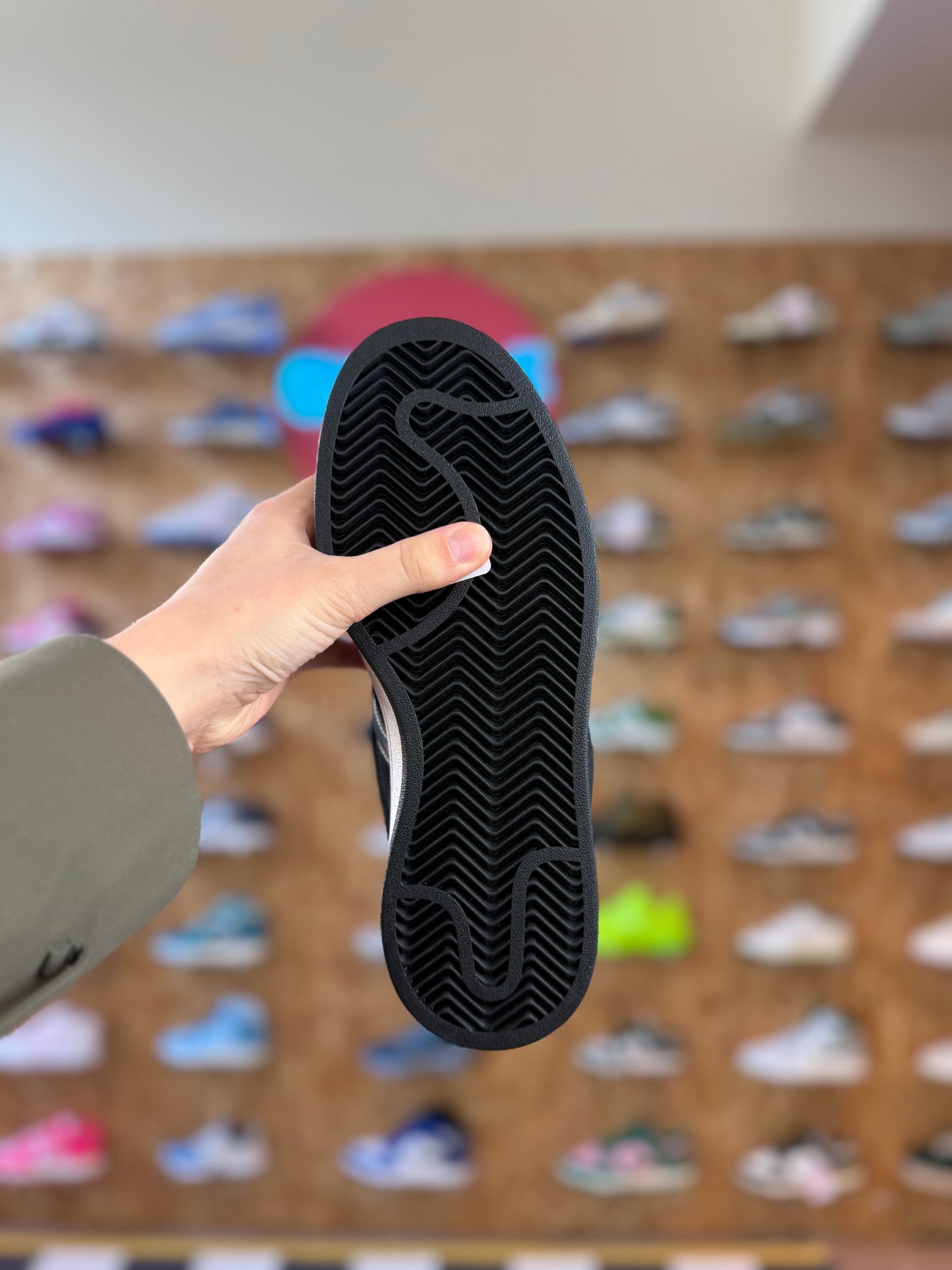 Adidas Campus noire et grise