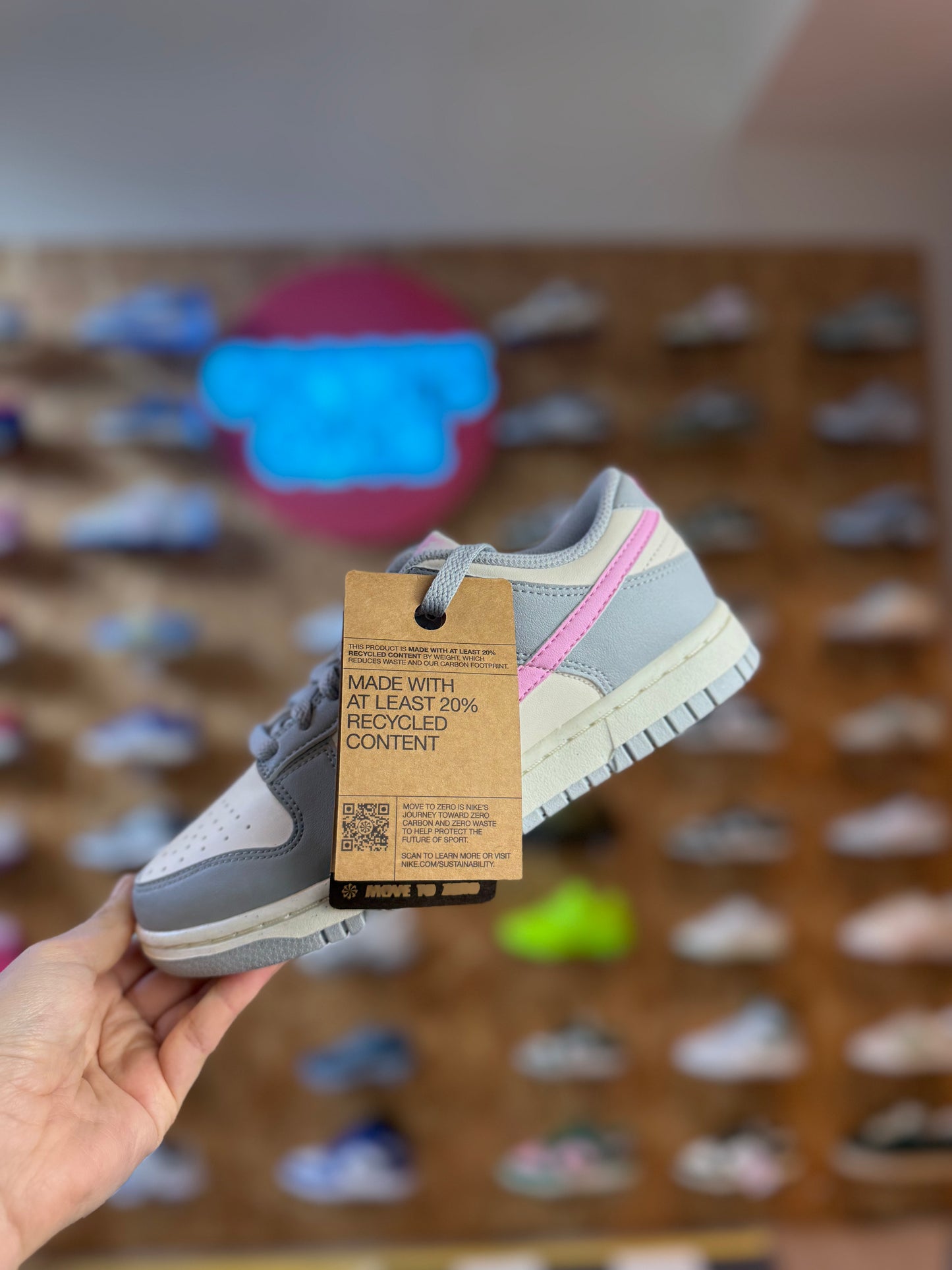 Nike Dunk 'Smoke grey pink rise'