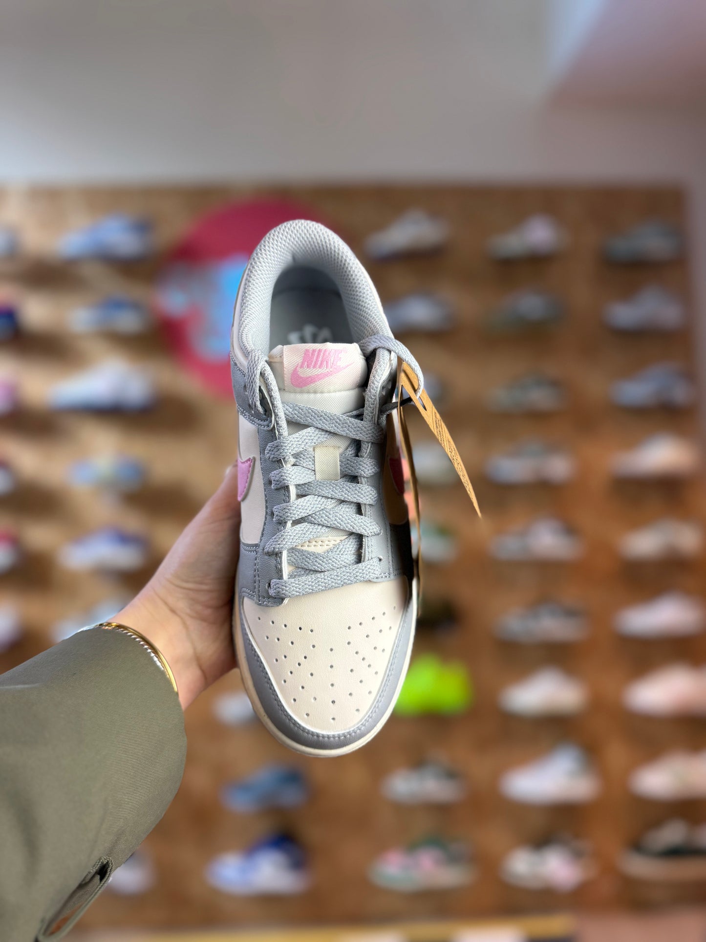 Nike Dunk 'Smoke grey pink rise'